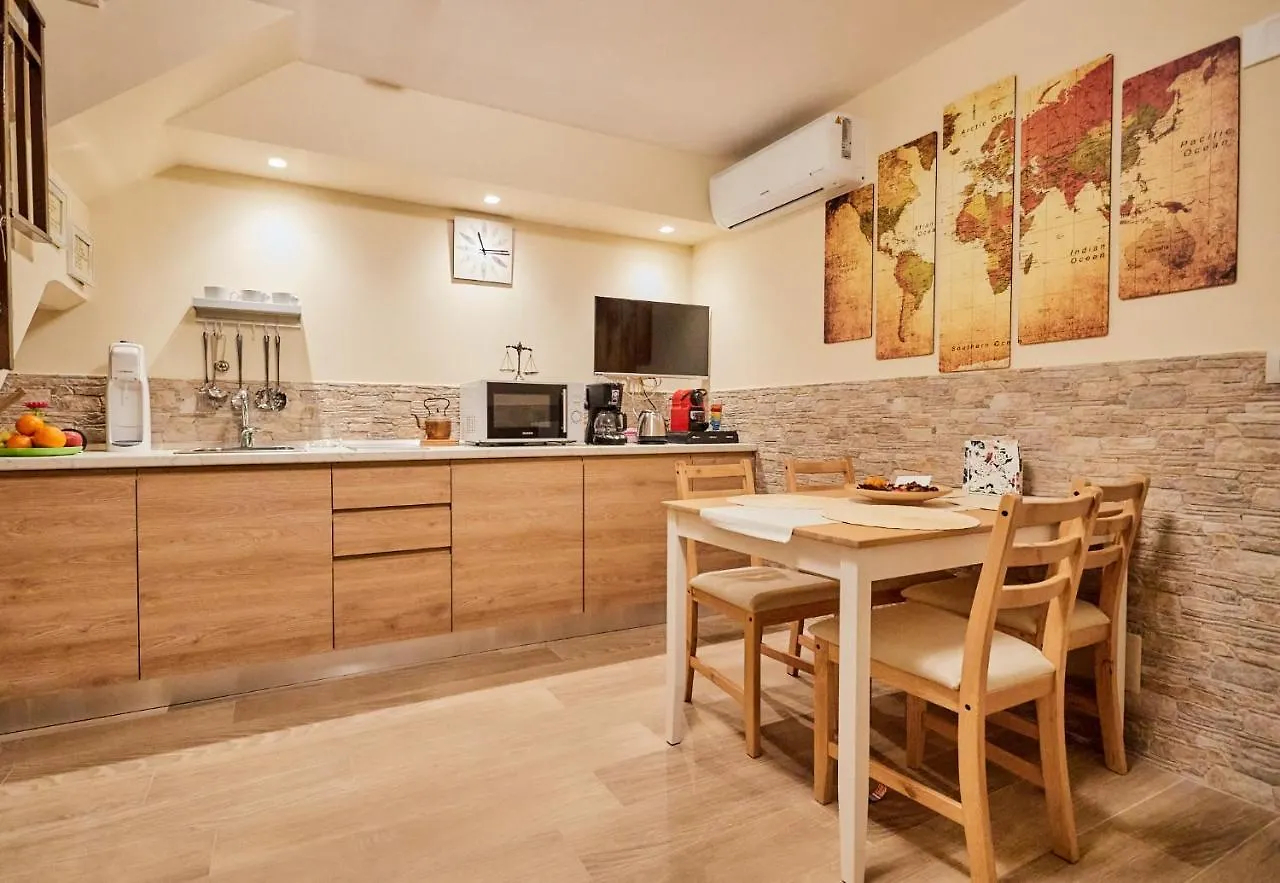 Casa Dei Nonni - Tresca Vecchia Bari公寓 0*, 巴里
